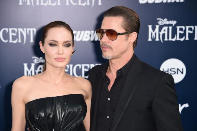 Angelina Jolie e Brad Pitt vogliono essere riconosciuti legalmente single Angelina Jolie e Brad Pitt