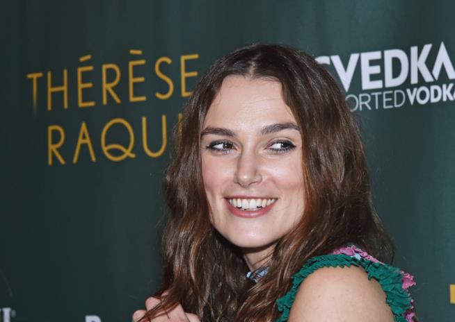 Keira Knightley usa da anni una parrucca Primo piano di Keira Knightley