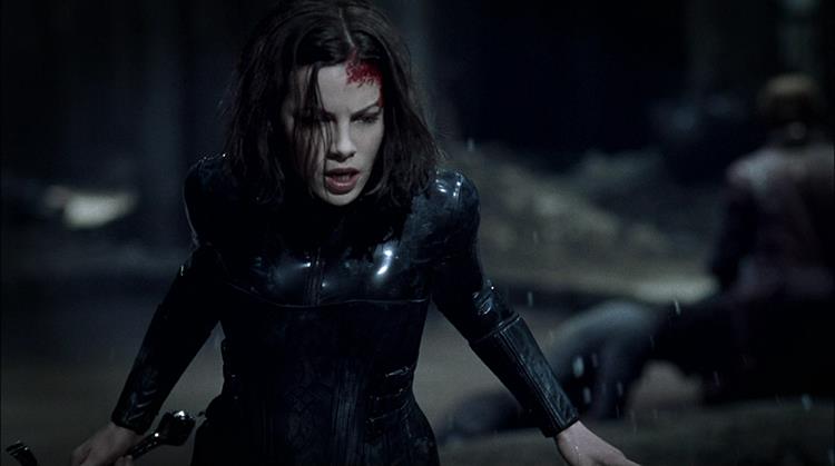 Tutti i film della saga di Underworld Kate Beckinsale in Underworld (2003)