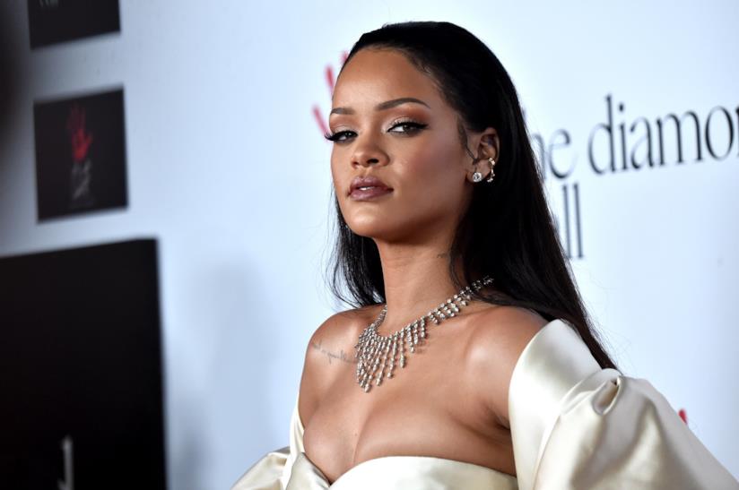 Rihanna lancia un proprio programma di scolarizzazione Primo piano di Rihanna