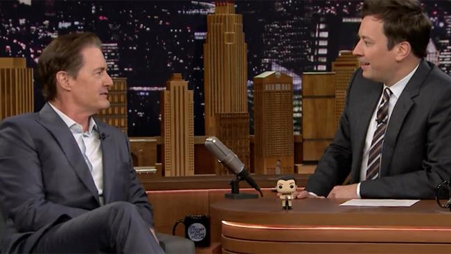 Kyle MacLachlan e Jimmy Fallon Kyle MacLachlan e Jimmy Fallon al The Tonight Show