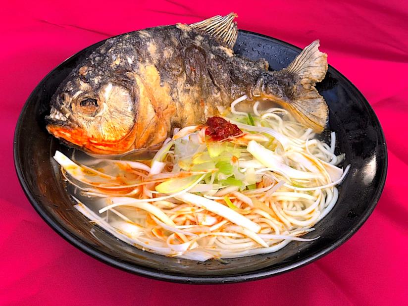 Il ramen di Piranha diventa realtà, da Pesce d'Aprile a vera pietanza Il ramen di Piranha in Giappone