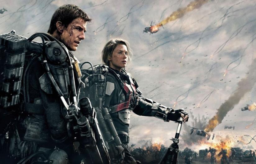Il regista Doug Liman ha terminato il lavoro sulla sceneggiatura di Edge of Tomorrow 2 Tom Cruise ed Emily Blunt in Edge of Tomorrow - Senza domani
