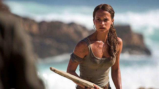 Alicia Vikander nelle prime immagini ufficiali di Tomb Raider e la sinossi del film Alicia Vikander in Tomb Raider