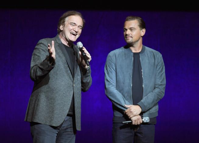 Leonardo DiCaprio e Brad Pitt in versione anni '60 per il nuovo film di Tarantino Quentin Tarantino e Leonardo DiCaprio