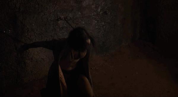 Game of Thrones 7x03, Ellaria Sand in catene Gif di Ellaria e Tyene Sand