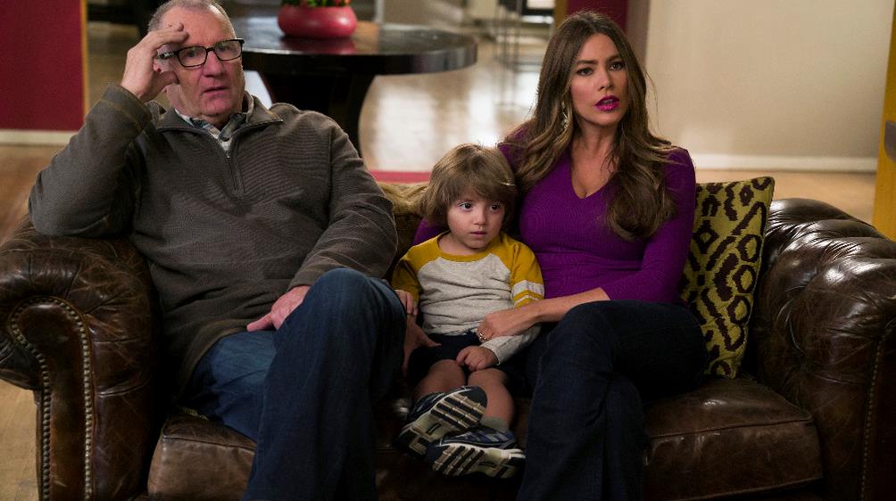 modernfamily8_13