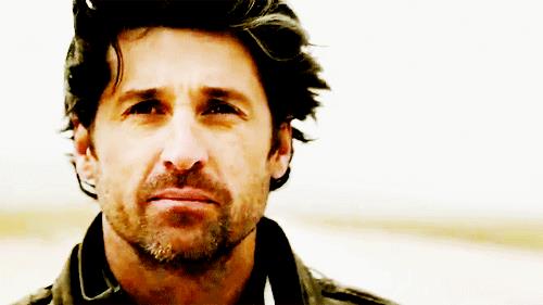 Patrick Dempsey e i capelli al vento. Una gif di Patrick Dempsey e dei suoi capelli.