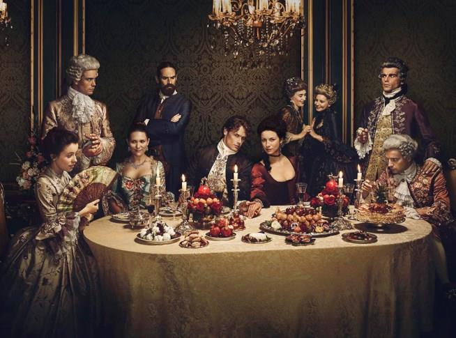 Outlander 2 - Foto Promozionale Cast Una foto promozionale del cast di Outlander 2