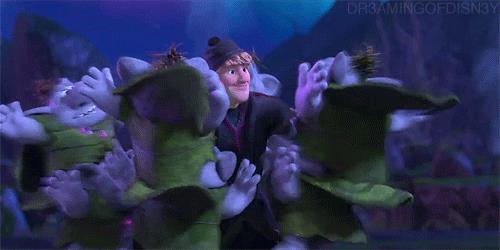 I troll di Frozen I troll e Kristoff in una scena di Frozen