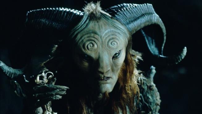 Un nuovo libro espande la storia originale del film Il labirinto del fauno Un primo piano del fauno (Doug Jones)