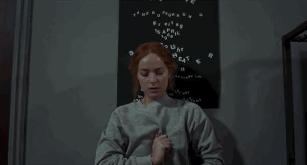 Suspiria secondo Luca Guadagnino: la spiegazione del finale del remake del cult horror con Dakota Johnson Susie in Suspiria