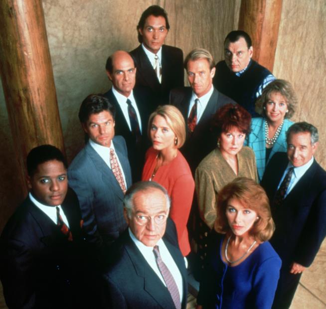 Steven Bochco dice che c'è in cantiere un nuovo Avvocati a Los Angeles Steven Bochco parla del reboot di Avvocati a Los Angeles