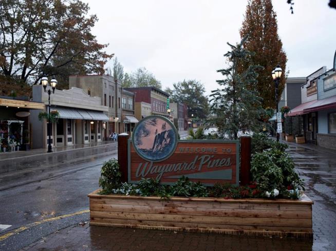 La cittadina di Wayward Pines Un'immagine della cittadina di Wayward Pines