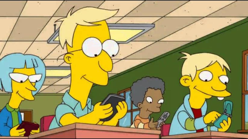 I Simpson avevano già previsto il correttore automatico nel 1994 I Simpson: i ragazzi della scuola elementare con degli smartphone