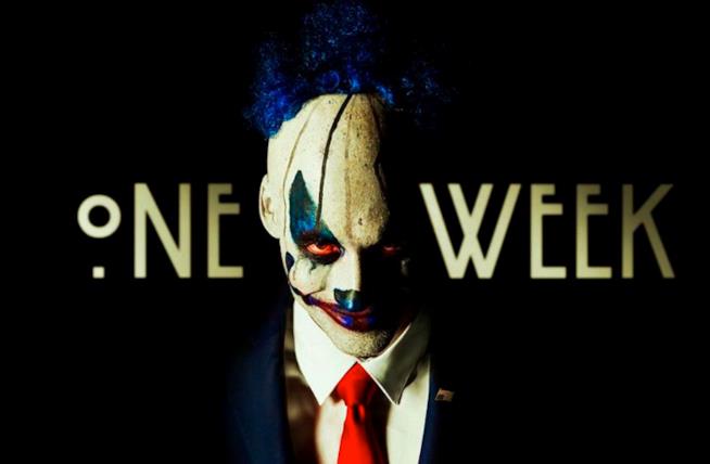La WCA deve confrontarsi anche con American Horror Story Cult Un momento del teaser di American Horror Story Cult