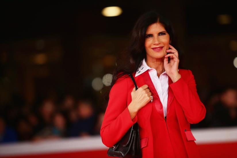 Pamela Prati vuole tornare al suo vero nome, ma l'intervista è da interpretare Pamela Prati è rinata e annuncia un film sulla sua vita