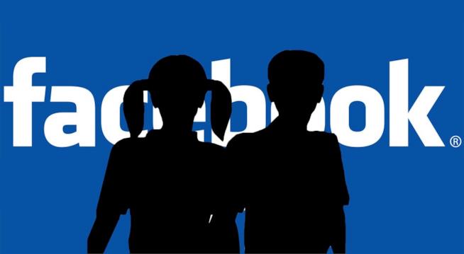 Facebook ha pagato giovani utenti per monitorare la loro attività su smartphone Il logo di Facebook coperto da sagome