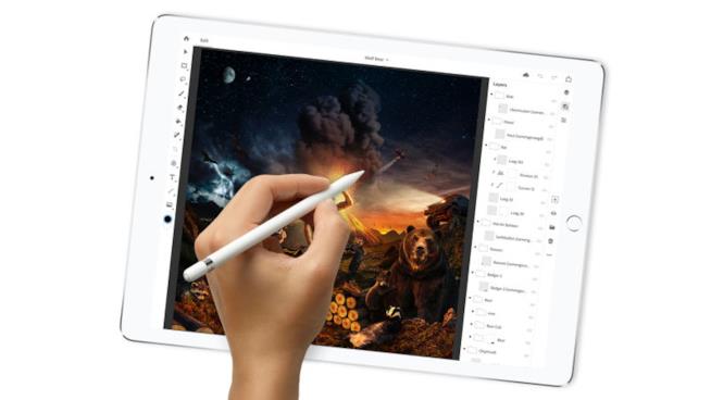 iPad, una versione completa di Photoshop in arrivo nel 2019 Photoshop su tablet