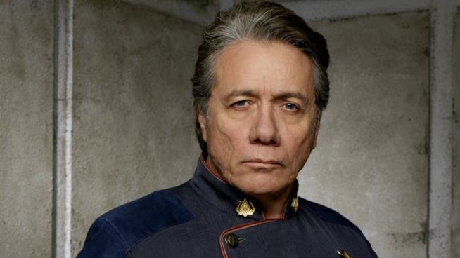L'attore Edward James Olmos, neo ingresso di Mayans MC, lo spin-off di Sons of Anarchy Edward James Olmos, il nuovo ingresso di Mayans MC, lo spin-off di Sons of Anarchy