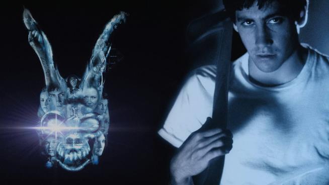 Una lista di curiosità interessanti sul cult movie Donnie Darko con Jake Gyllenhaal, Jena Malone, James Duval e diretto da Richard Kelly In foto Donnie, Gretchen e Frank da Donnie Darko guardano La casa di Sam Raimi