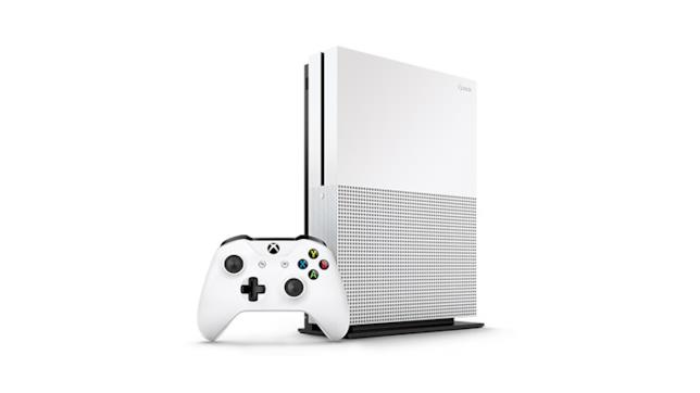 Xbox One X in offerta su Amazon con diversi bundle Tutti i bundle Xbox One S scontati per il Black Friday
