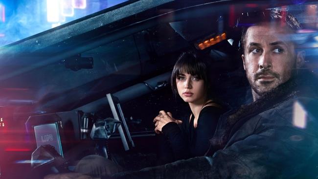 Esce, in contemporanea con la pellicola, la colonna sonora ufficiale di Blade Runner 2049 Blade Runner 2049: fuori anche la colonna sonora