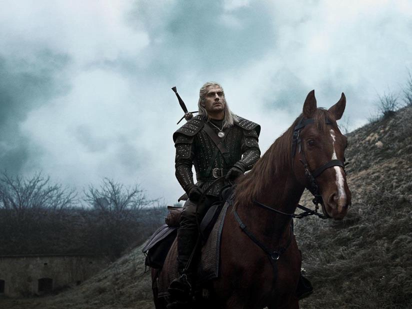 La serie TV di The Witcher si baserà sui romanzi: tutti i dettagli da Netflix Henry Cavill nei panni di Geralt di Rivia su Rutilia