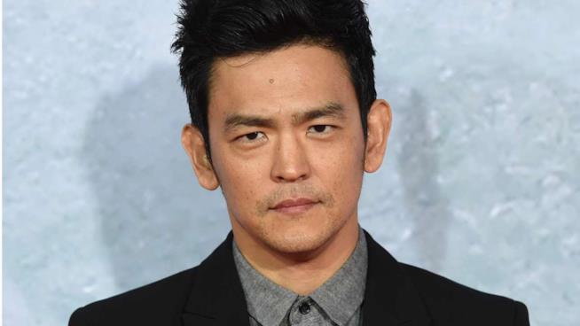 L'attore John Cho John Cho, nel cast di The Exorcist 2