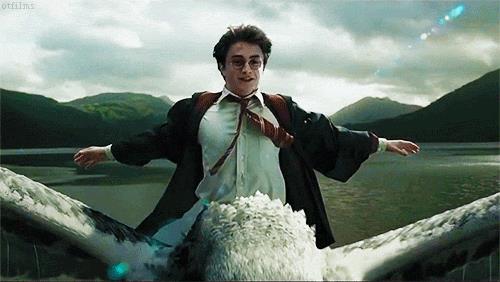 Harry Potter: Hogwarts Mystery ha una data di uscita su App Store e Google Play Harry Potter vola in GIF