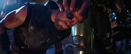 Thor in balia di Thanos Thor in balia di Thanos nel secondo trailer di Infinity War