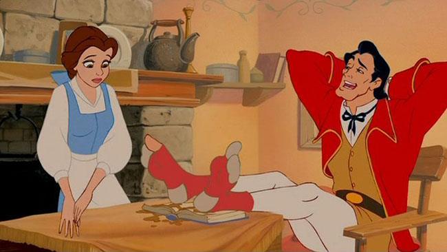 Il look di Belle e Gaston svelato dalle concept art de La Bella e la Bestia La Bella e la Bestia: i costumi di Belle e Gaston dal cartone al film