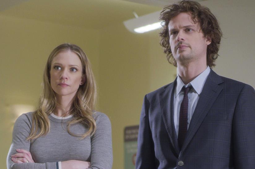 Criminal Minds: A.J. Cook parla di JJ e Reid e del finale di serie nostalgico Criminal Minds: JJ e Reid