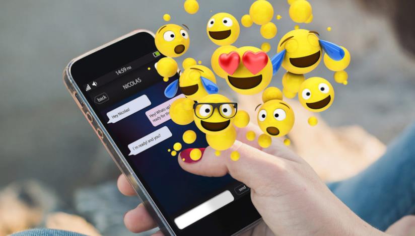 Il fenomeno culturale delle emoji al centro dello studio di Adobe: ecco quelle più utilizzate Immagine promozionale per il World Emoji Day 2019