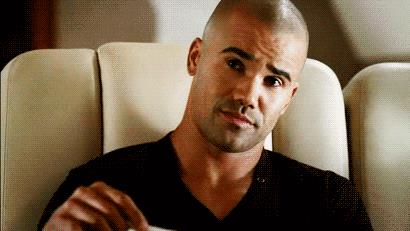 15 motivi per cui amiamo Derek Morgan - 11