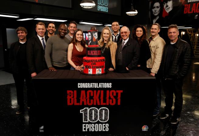 Il cast di The Blacklist commenta il traguardo raggiunto dopo la messa in onda dell'episodio 100 Il protagonista di The Blacklist James Spader