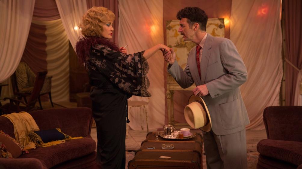 AHS4x05