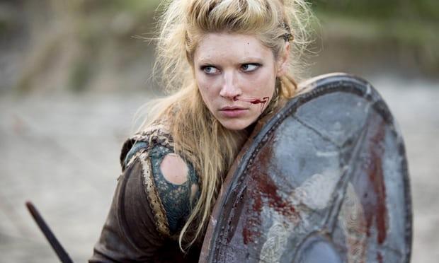Katheryn Winnick in Vikings scena di Vikings