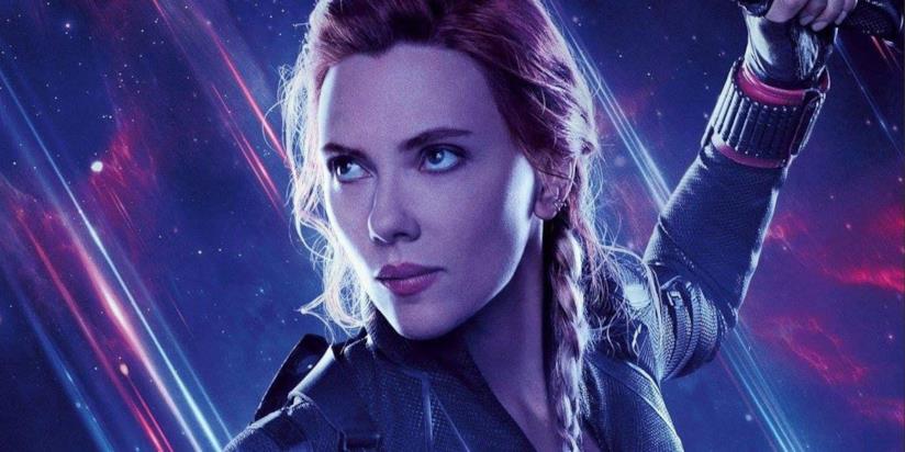 Black Widow, il logo del film compare online e nuove foto confermano Yelena Belova Un primo piano di Black Widow nel poster di Avengers: Endgame