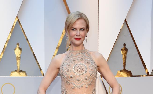 Nicole Kidman spiega perchè ha applaudito in modo strano agli Oscar Primo piano di Nicole Kidman