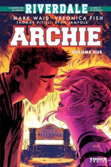 Archie Vol. 2 di Edizioni BD Il quasi-bacio di Archie e Veronica sulla cover del secondo Volume di Archie