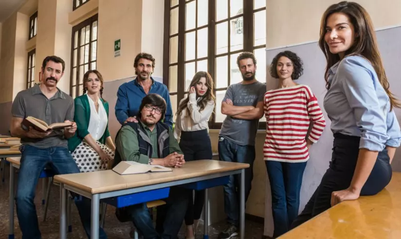 Tutto quello che c'è da sapere sui film e la serie TV di Immaturi I protagonisti della serie TV Immaturi