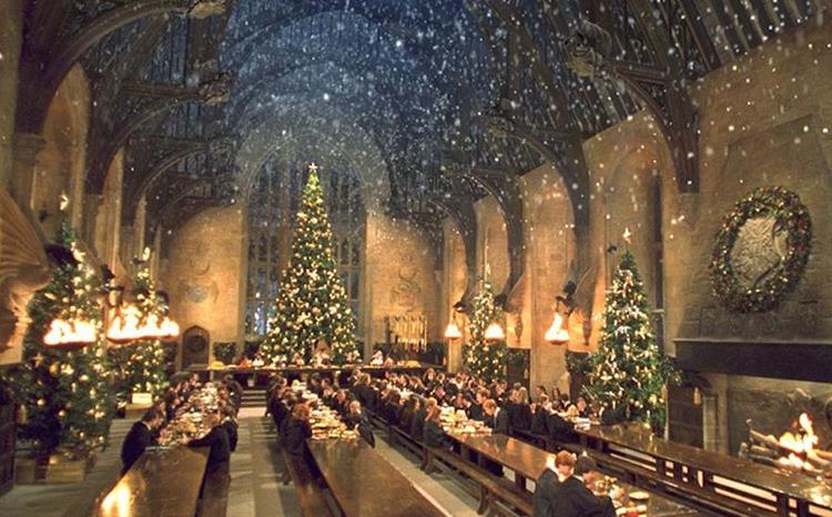Il cenone di Natale di Harry Potter a Londra La Sala Grande a Natale
