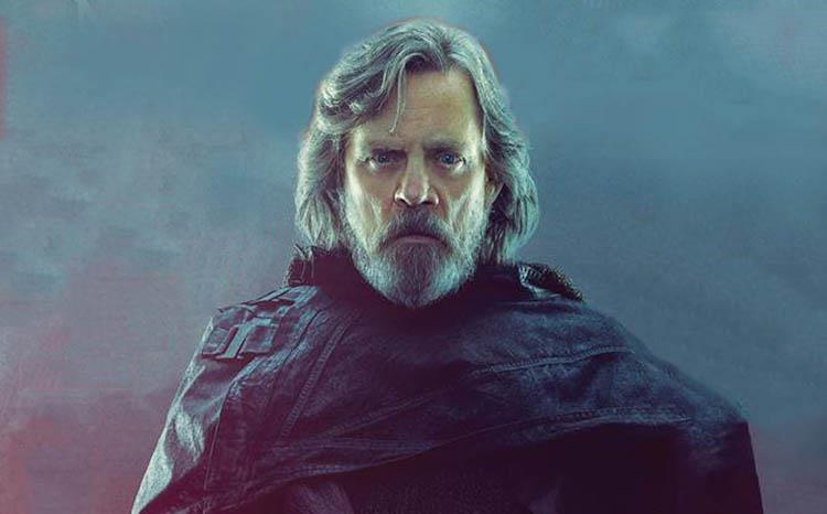 Il nuovo look di Luke in Star Wars: Gli Ultimi Jedi Luke Skywalker in un character poster di Star Wars: Gli Ultimi Jedi