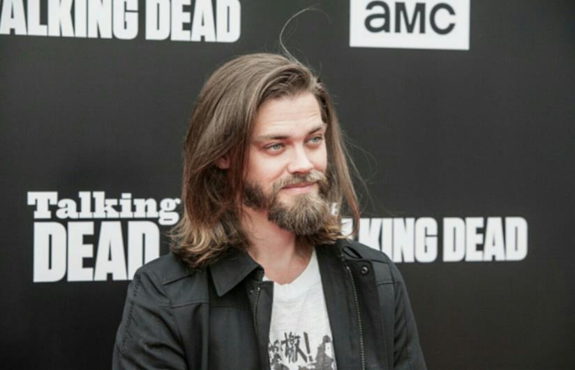 In una lunga intervista, Tom Payne parla dell'ottava stagione di The Walking Dead L'attore Tom Payne interpreta Jesus in The Walking Dead