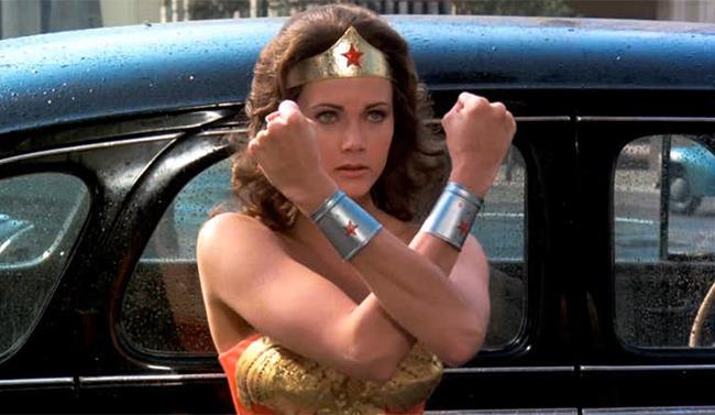 Lynda Carter avrà la sua stella sulla Walk of Fame Lynda Carter nella serie TV di Wonder Woman