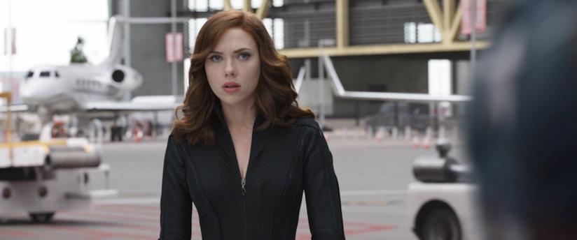 Black Widow: data di uscita, villain e ambientazione temporale rivelati al Comic-Con Scarlett Johansson nei panni di Vedova Nera in Captain America: Civil War