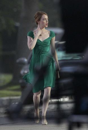 Emma Stone abito verde La La Land L'abito verde di Emma Stone in La La Land