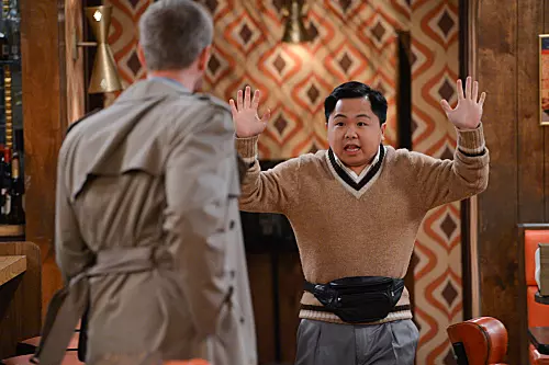 Han di Two Broke Girls Han, attore di Two Broke Girls