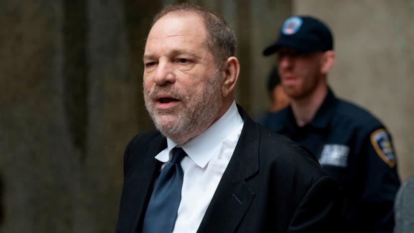 Harvey Weinstein si dichiara innocente e ride in tribunale Harvey Weinstein in tribunale